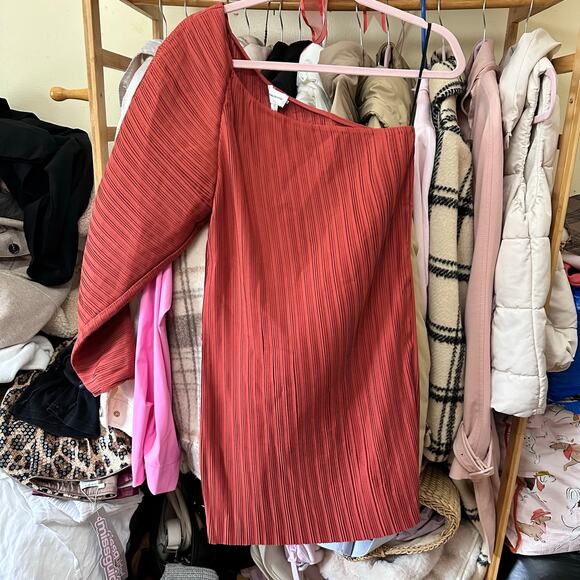 Song of Style Anisah Mini Dress in Chili Red Size Large - Picture 3 of 12